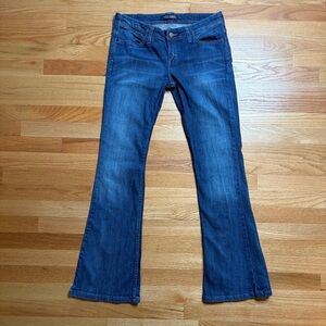 Levis‎ Genuinely Crafted Jeans 11 M Flared Embroidered Pockets Low Rise 33x32